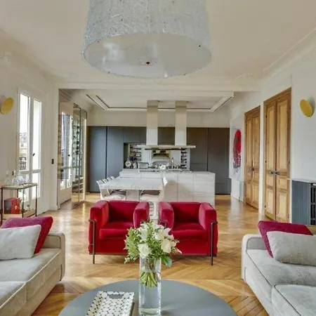 Luxurious Penthouse Near Champs Elysees And Front Of Eiffel Tower Apartment News Paris